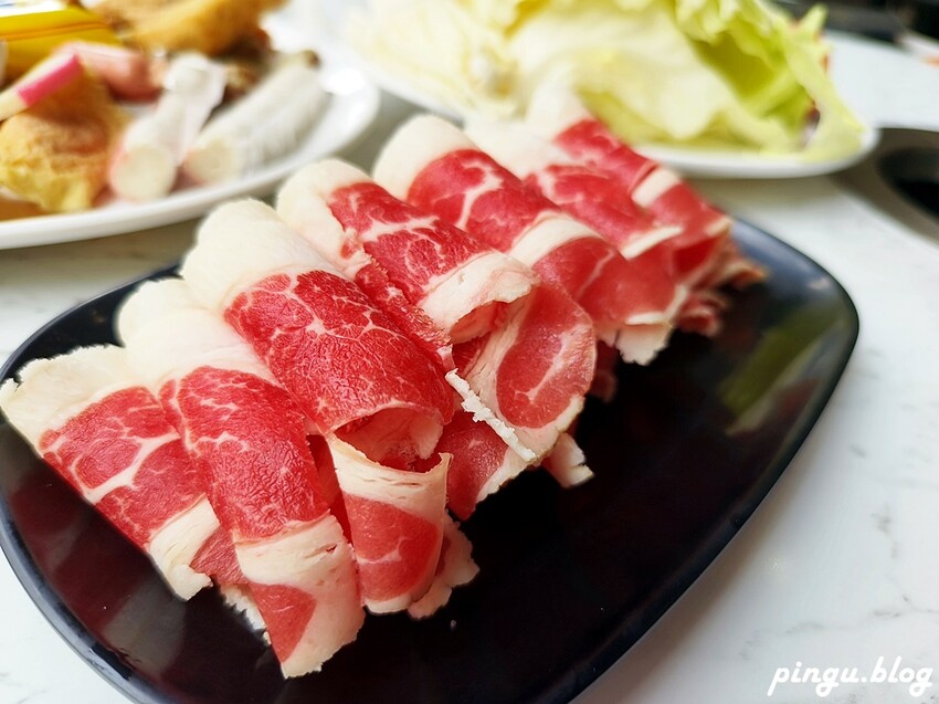 台中市南屯區羽葉麻辣火鍋-台中都會館｜火鍋加自助百匯吃到飽 和牛/哈根達斯無限供應