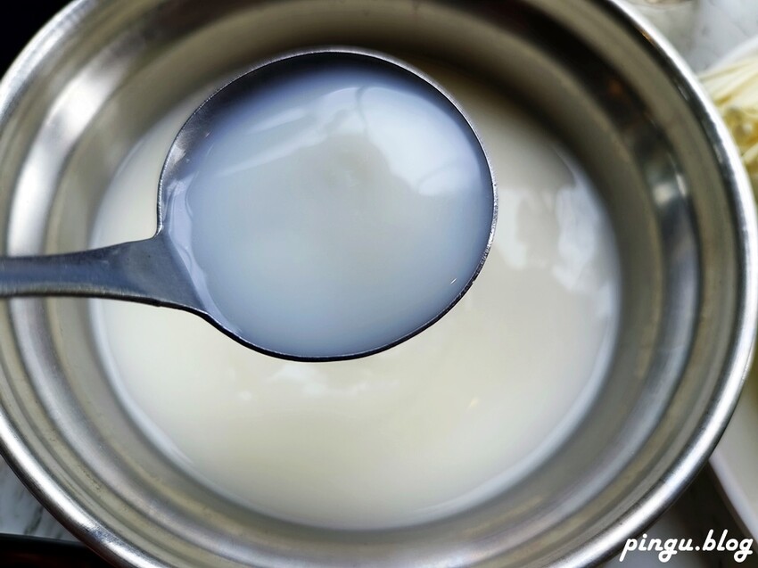 台中市南屯區羽葉麻辣火鍋-台中都會館｜火鍋加自助百匯吃到飽 和牛/哈根達斯無限供應