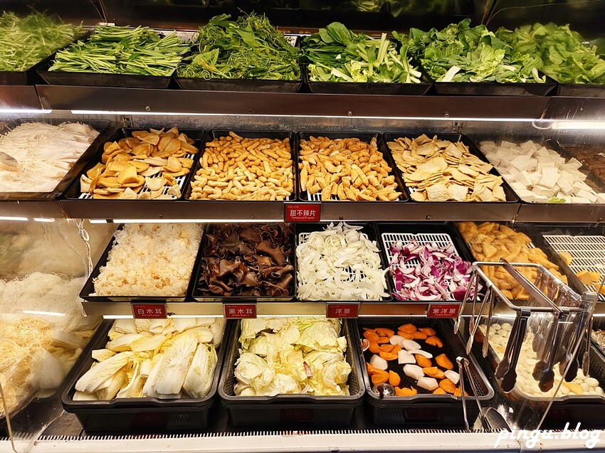 台中市南屯區羽葉麻辣火鍋-台中都會館｜火鍋加自助百匯吃到飽 和牛/哈根達斯無限供應