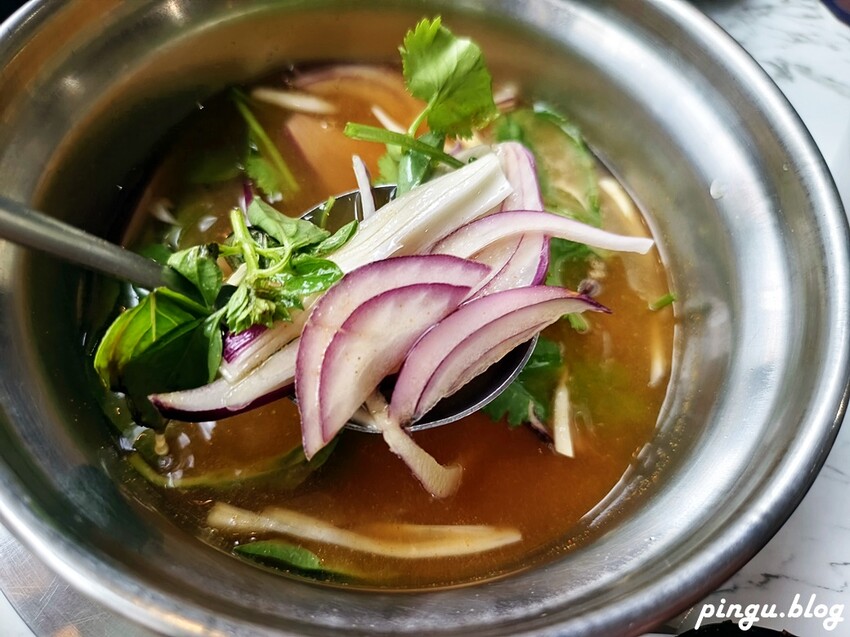 台中市南屯區羽葉麻辣火鍋-台中都會館｜火鍋加自助百匯吃到飽 和牛/哈根達斯無限供應