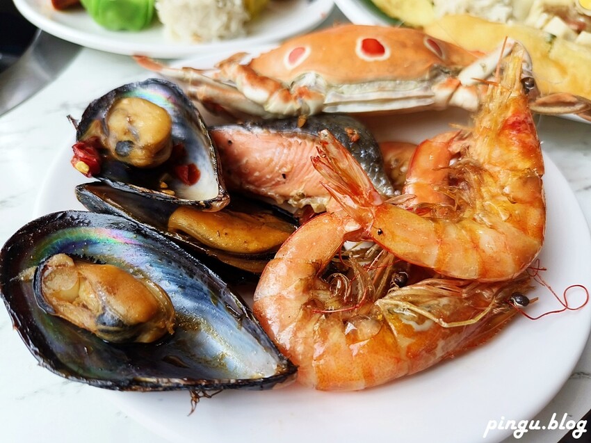 台中市南屯區羽葉麻辣火鍋-台中都會館｜火鍋加自助百匯吃到飽 和牛/哈根達斯無限供應