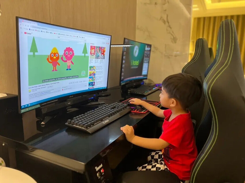 [ 桃園住宿 ] i hotel電競時租旅館| 近桃園機場捷