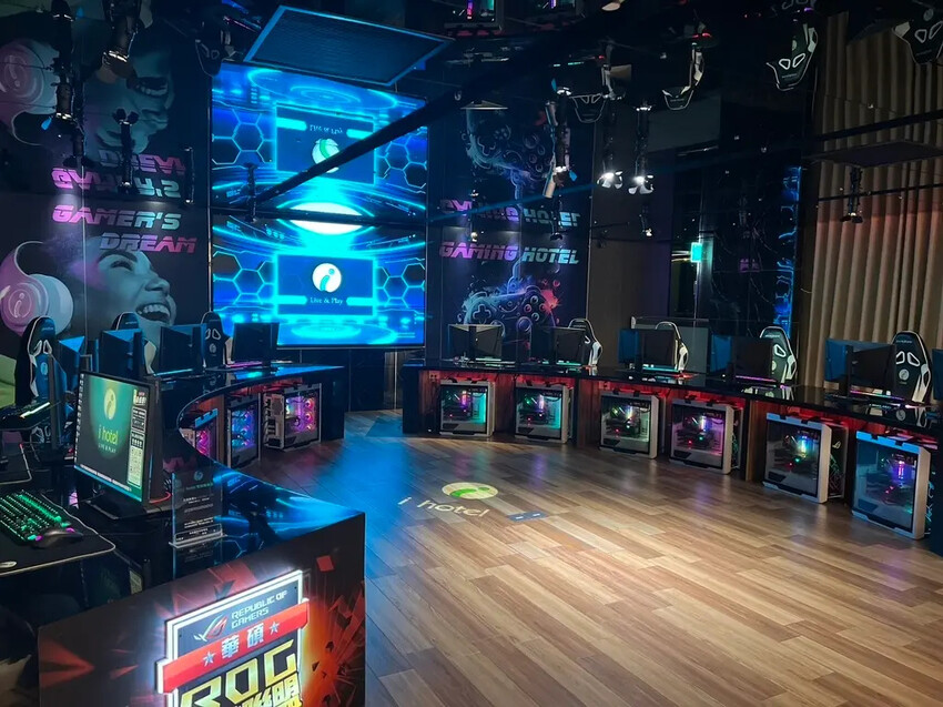 [ 桃園住宿 ] i hotel電競時租旅館| 近桃園機場捷