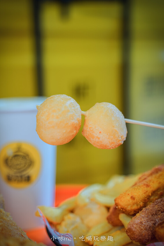 法大炸雞 板橋華江店｜台中超夯炸雞入駐板橋啦！超juicy滋味一口就難忘，多樣化的炸物點心也超強的，板橋美食/板橋宵夜推薦