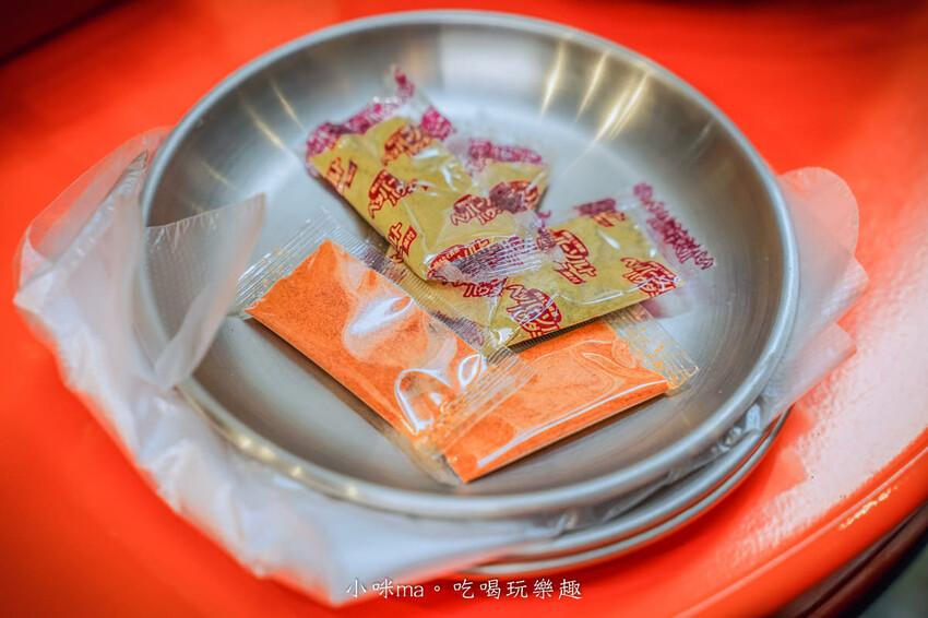 法大炸雞 板橋華江店｜台中超夯炸雞入駐板橋啦！超juicy滋味一口就難忘，多樣化的炸物點心也超強的，板橋美食/板橋宵夜推薦