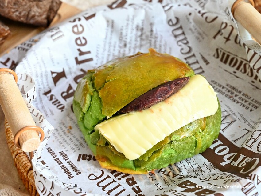 小鳥吃吐司|北部超人氣麵包店再開分店,品項超多,價格平價,秒殺等級,晚來搶不到!