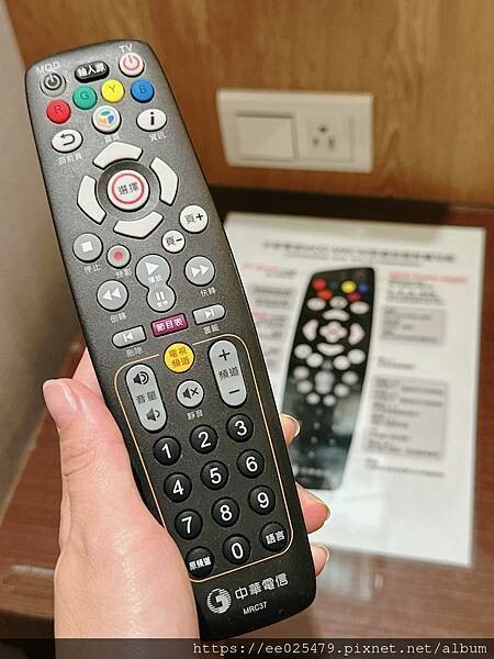 高雄住宿推薦 夏日輕旅行,就住捷運站附近的佑煦行旅吧～