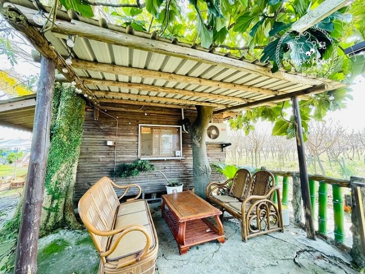 大地綠與三角帳蓬的田園風格，融合客家與現代的老宅咖啡館，一起來耍廢～Hakkafe’哈嘠廢 @魚兒 x 牽手明太子的「視」界旅行