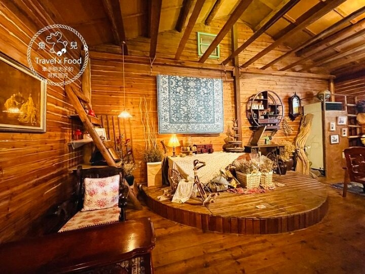 大地綠與三角帳蓬的田園風格，融合客家與現代的老宅咖啡館，一起來耍廢～Hakkafe’哈嘠廢 @魚兒 x 牽手明太子的「視」界旅行