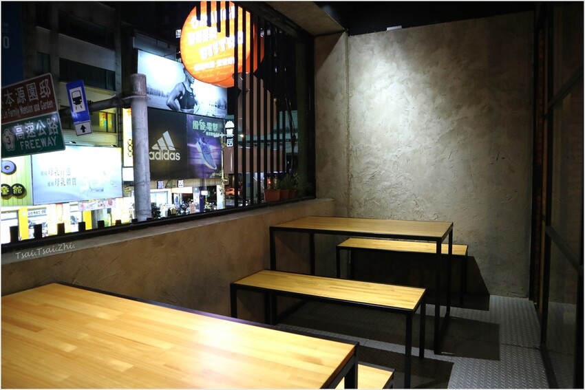 IMG_2151.JPG IMG_2151.JPG