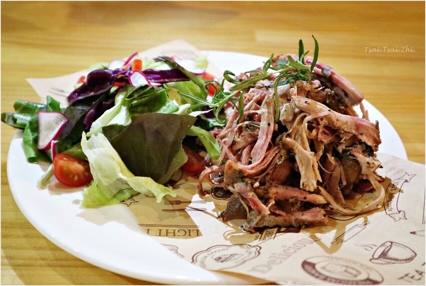 IMG_2157.JPG IMG_2157.JPG