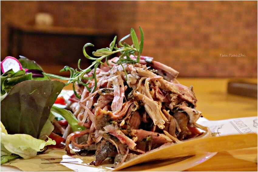 IMG_2159.JPG IMG_2159.JPG