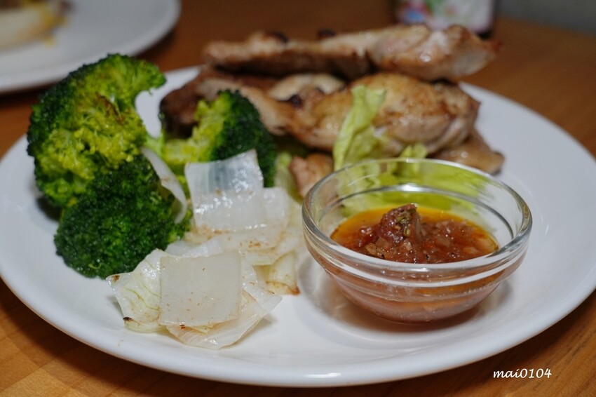 新北市板橋區板橋美食|橙子美式炭烤餐廳~板橋美式炭烤餐廳也是餐酒館,價格平實、餐點份量十足又美味