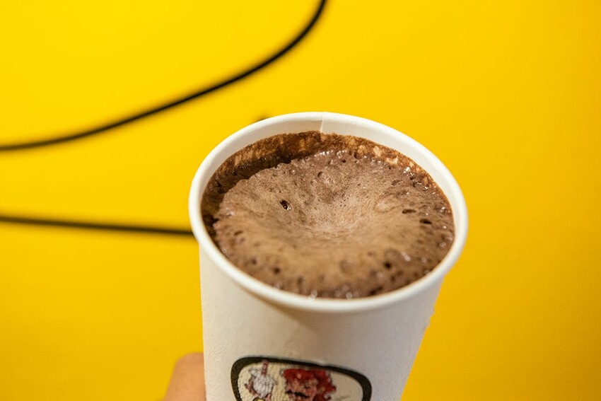 「Hollly Shake 賀雪莉 美式奶昔專賣店 台北內湖店」香濃順口的道地美式，台北奶昔必喝前三名 下午茶推薦