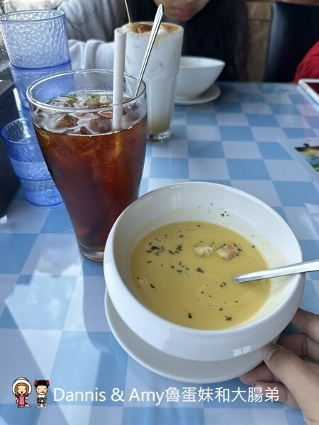 桃園龍潭夜景餐廳︱雲頂景觀餐廳初訪,餐點美味但強烈建議來看夕陽和夜景才是正解無誤 - Dannis Amy魯蛋妹大腸弟︱美食旅遊生活