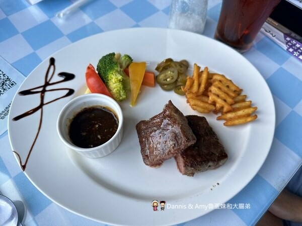 桃園龍潭夜景餐廳︱雲頂景觀餐廳初訪,餐點美味但強烈建議來看夕陽和夜景才是正解無誤 - Dannis Amy魯蛋妹大腸弟︱美食旅遊生活