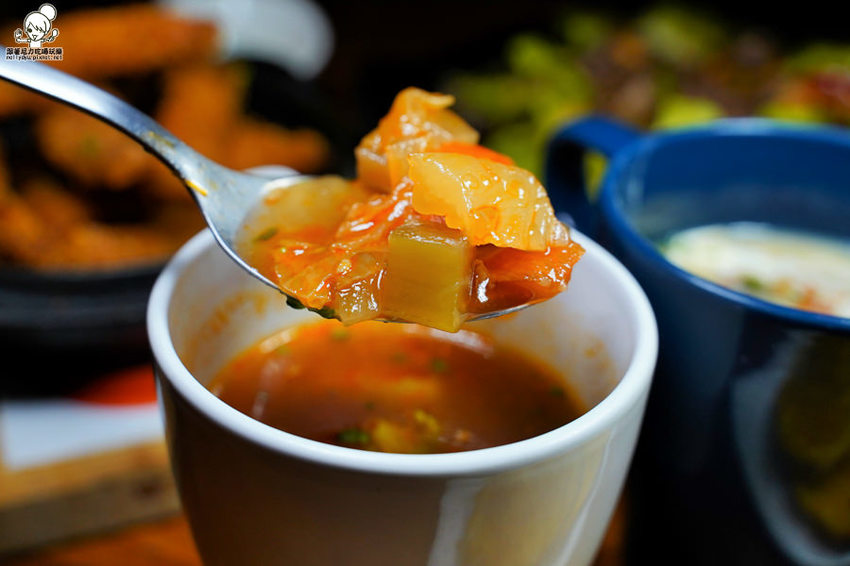 小義樓 義大利麵 高雄 新堀江 聚餐 推薦 必吃