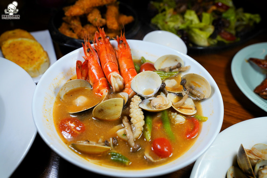 小義樓 義大利麵 高雄 新堀江 聚餐 推薦 必吃