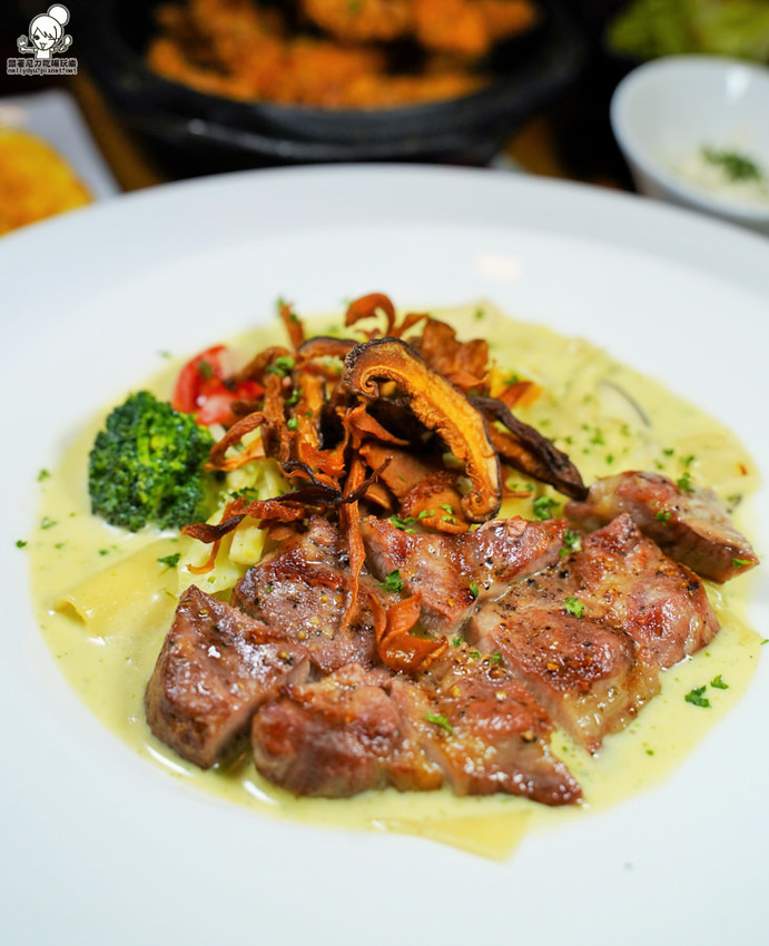 小義樓 義大利麵 高雄 新堀江 聚餐 推薦 必吃