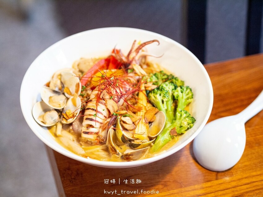 LINE_ALBUM_高雄異國料理餐廳推薦-新興區聚餐餐廳-捷運中央公園站美食-小義樓MiniTrattoria -義_33.jpg