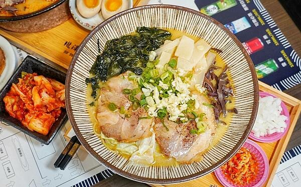 LINE_ALBUM_瓏澤拉麵 二傻夫婦_230504_17.jpg