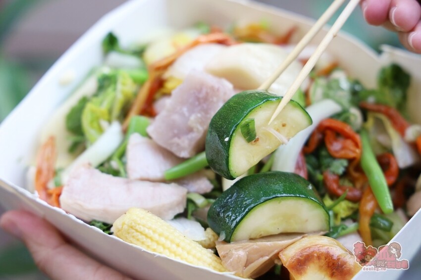 【台南美食】永香鹽水雞裕農店！台南口味最多的鹽水雞店，現在台南東區也能吃到，泰式口味鹽水雞超爆好吃的啦~ - 熱血玩台南。跳躍新世界