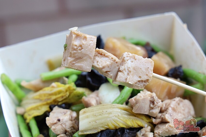 【台南美食】永香鹽水雞裕農店！台南口味最多的鹽水雞店，現在台南東區也能吃到，泰式口味鹽水雞超爆好吃的啦~ - 熱血玩台南。跳躍新世界