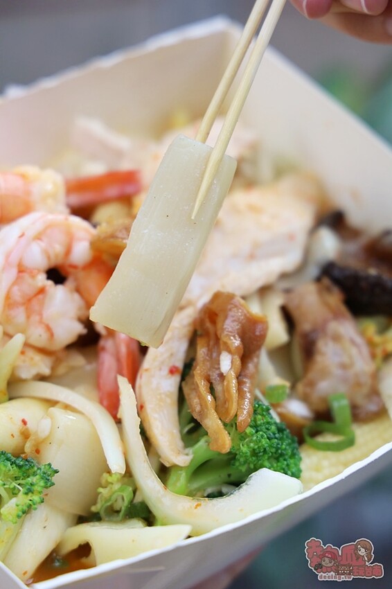 【台南美食】永香鹽水雞裕農店！台南口味最多的鹽水雞店，現在台南東區也能吃到，泰式口味鹽水雞超爆好吃的啦~ - 熱血玩台南。跳躍新世界