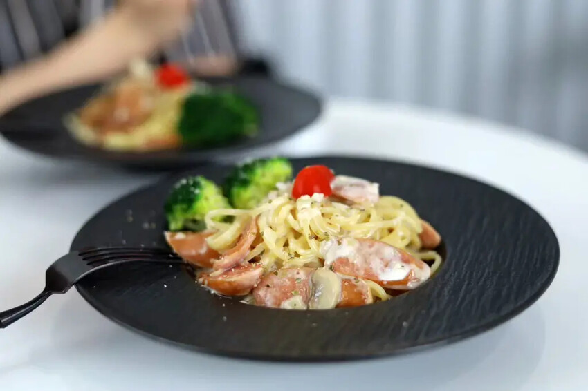 台南手繪生日蛋糕│莉莉安客製化蛋糕│超萌人像蛋糕│顏值+味道