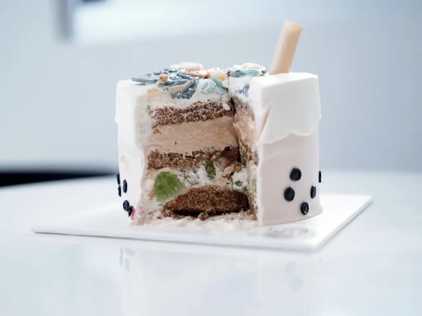 台南手繪生日蛋糕│莉莉安客製化蛋糕│超萌人像蛋糕│顏值+味道