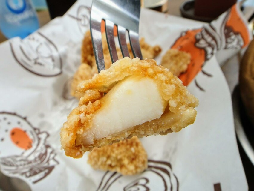 【美食】「蔥浪堡」漢堡、炸物、衝浪用品，宜蘭礁溪漢堡推薦、礁溪網美餐廳、礁溪寵物友善餐廳 (附菜單)