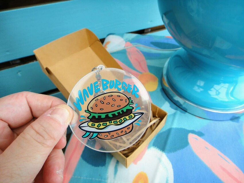 【美食】「蔥浪堡」漢堡、炸物、衝浪用品，宜蘭礁溪漢堡推薦、礁溪網美餐廳、礁溪寵物友善餐廳 (附菜單)