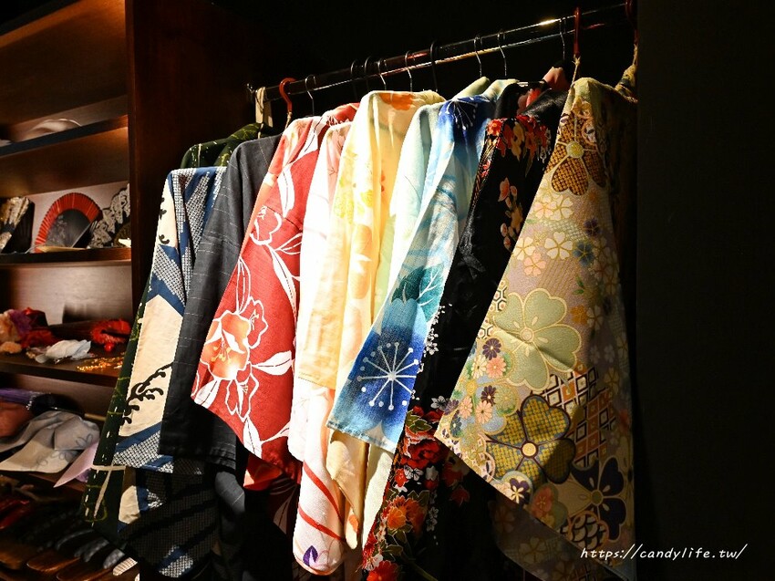 台中市西屯區台中必吃燒肉，餐點好吃份量又多，日本鳥居造景超好拍，還有免費和服體驗