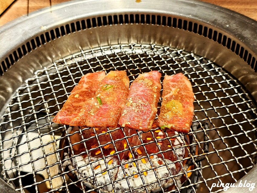 山鯨本家．HONKE｜奢華和牛饗宴 台中西屯高檔燒肉推薦 免費和服體驗 - 小企鵝生活趣