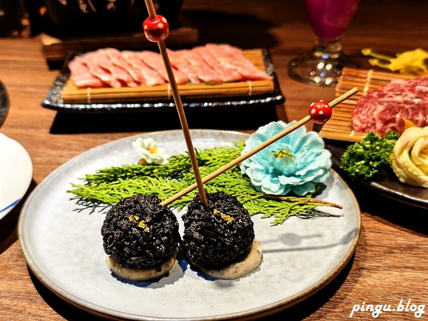 山鯨本家．HONKE｜奢華和牛饗宴 台中西屯高檔燒肉推薦 免費和服體驗 - 小企鵝生活趣