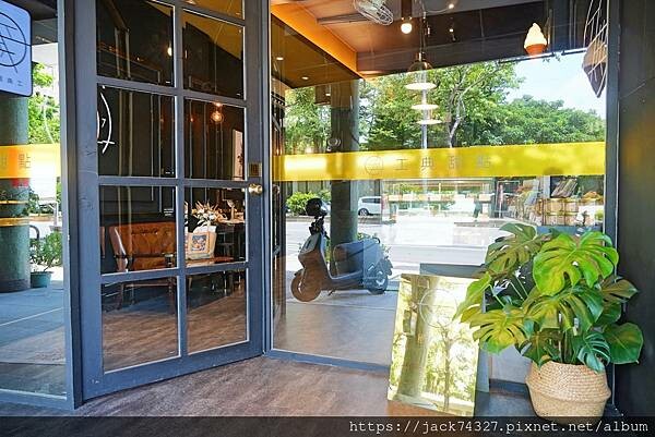 DSC06483.jpg DSC06483.jpg