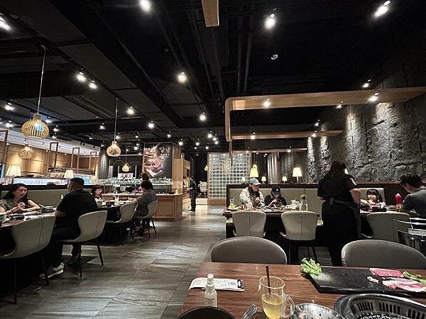 【台南東區美食】姜滿堂존맛탱 台南南紡店～食材新鮮，肉的品質