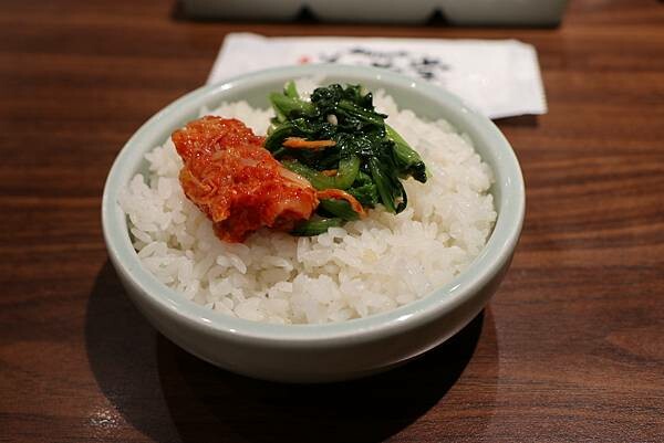 【台南東區美食】姜滿堂존맛탱 台南南紡店～食材新鮮，肉的品質