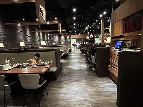 【台南東區美食】姜滿堂존맛탱 台南南紡店～食材新鮮，肉的品質