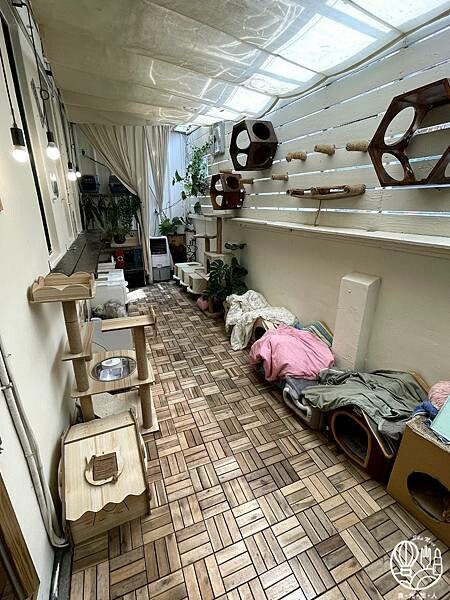 R-Star Coffee54.jpg R-Star Coffee54.jpg