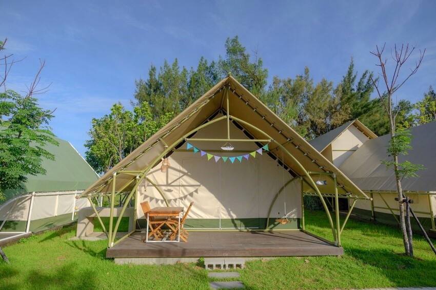 台中市外埔區【2024台中豪華露營懶人包】精選Top5台中露營豪華帳篷，享尊榮露營浪漫體驗！