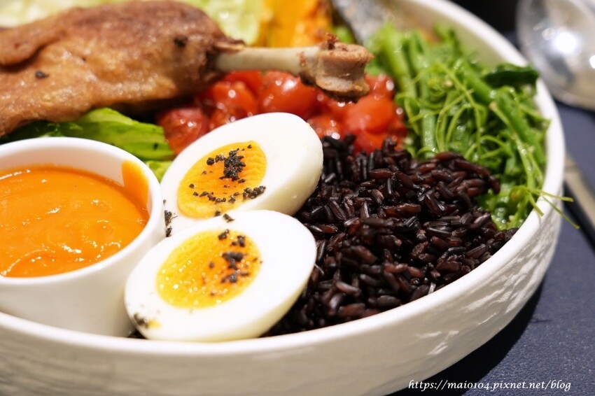 桃園中壢美食|Légumes拾青。春歐風饗樂健康料理~中壢健康餐推薦,餐點份量十足、健康美味,歐風用餐環境