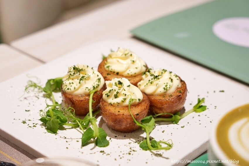 桃園中壢美食|Légumes拾青。春歐風饗樂健康料理~中壢健康餐推薦,餐點份量十足、健康美味,歐風用餐環境