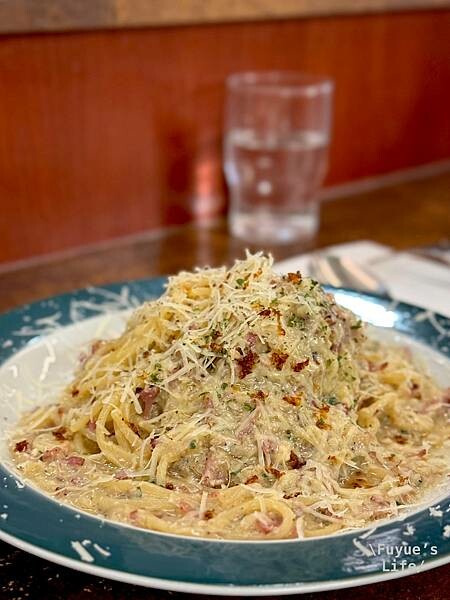 |台北松山‧義式| 自製醬汁的清炒義大利麵《又一間商行SPA