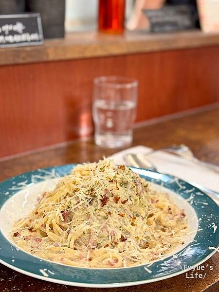 |台北松山‧義式| 自製醬汁的清炒義大利麵《又一間商行SPA