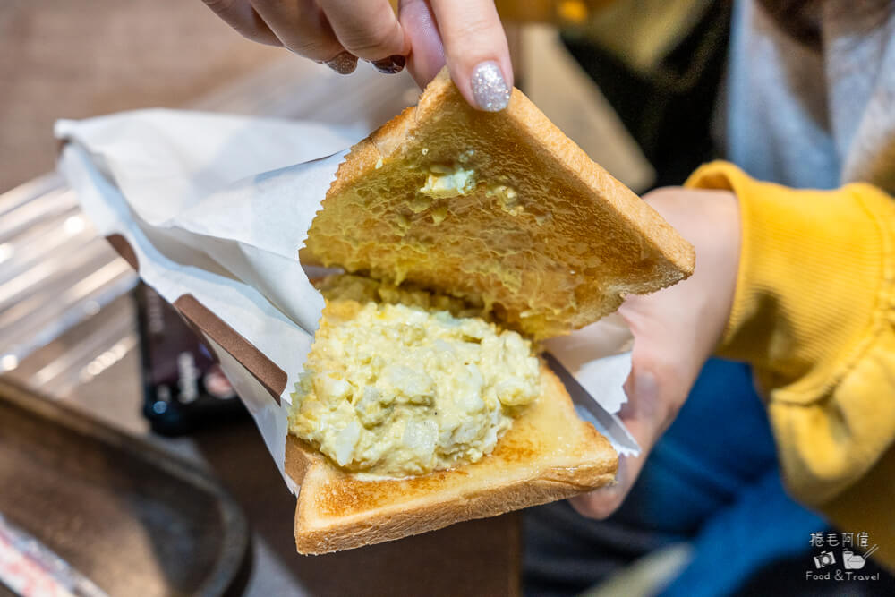 高雄飲料傳奇！老江紅茶牛奶24小時營業，超過70年老店必喝。