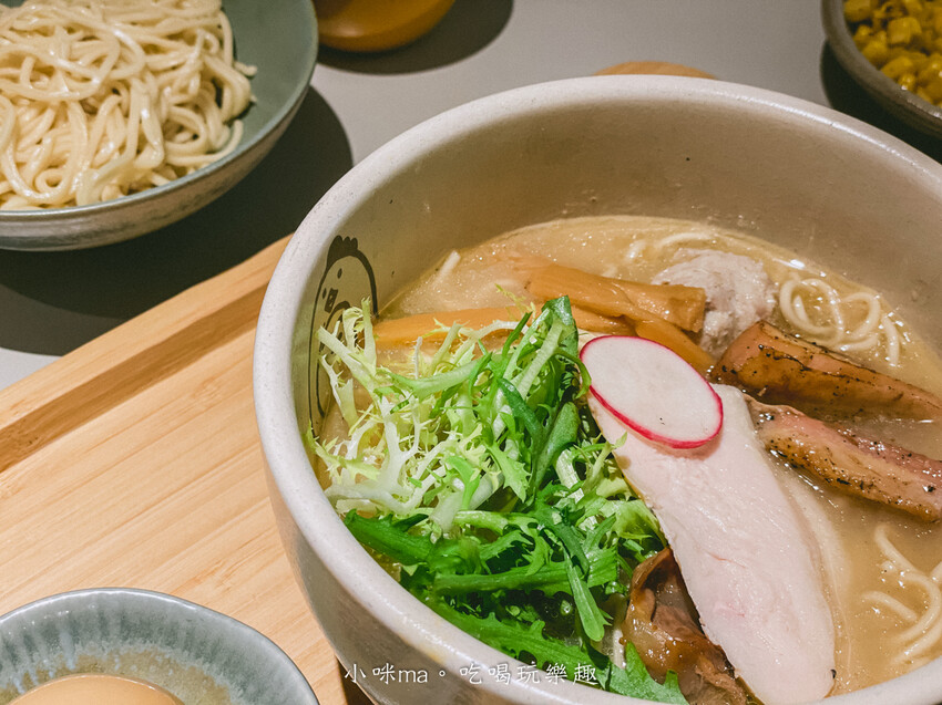 雞湯桑 Torisan 港墘店｜雞湯大叔開的日式拉麵店！櫻花柚子湯頭清爽不膩口，捷運港墘站，內科美食