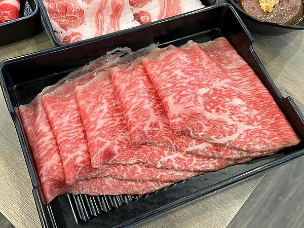 *(龍潭美食)懶鍋時尚湯鍋北龍店~自助蔬食百匯只要299元超 *(龍潭美食)懶鍋時尚湯鍋北龍店~自助蔬食百匯只要299元超