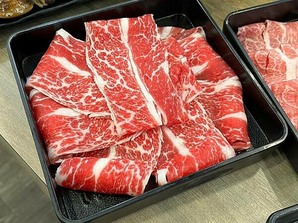 *(龍潭美食)懶鍋時尚湯鍋北龍店~自助蔬食百匯只要299元超 *(龍潭美食)懶鍋時尚湯鍋北龍店~自助蔬食百匯只要299元超