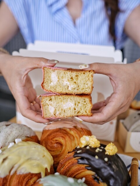 【台中食記】爆紅圓可頌新品牌〔 蝸頌 〕目前只在台中新光三越快閃到6/5,買四送一要買要快喔!